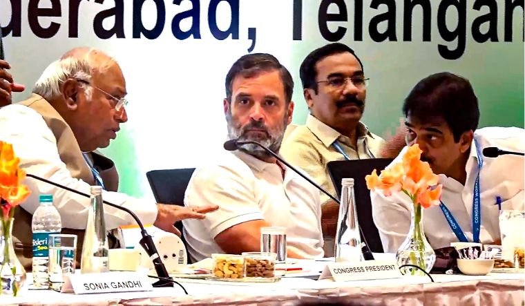 Day 2 of CWC meeting: Demand to introduce Women's Reservation Bill grows louder - Vimarsana News